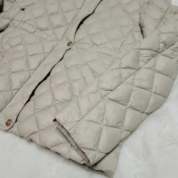 Orolay Women's Light Short Puffer Jacket Packable Stand Collar Down Jacket Sz XS - Picture 5 of 11